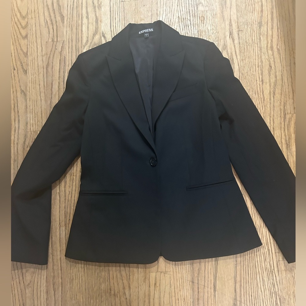 Express 2 piece suit, Black Jacket size 8, Skirt Size 12 - Picture 7 of 8
